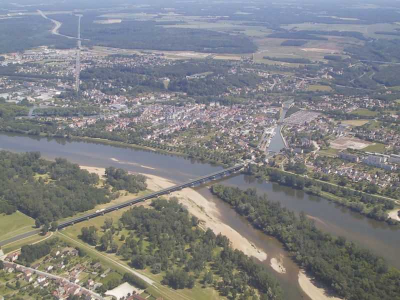 chateaux_loire_et_la_ferte_alais07.jpg