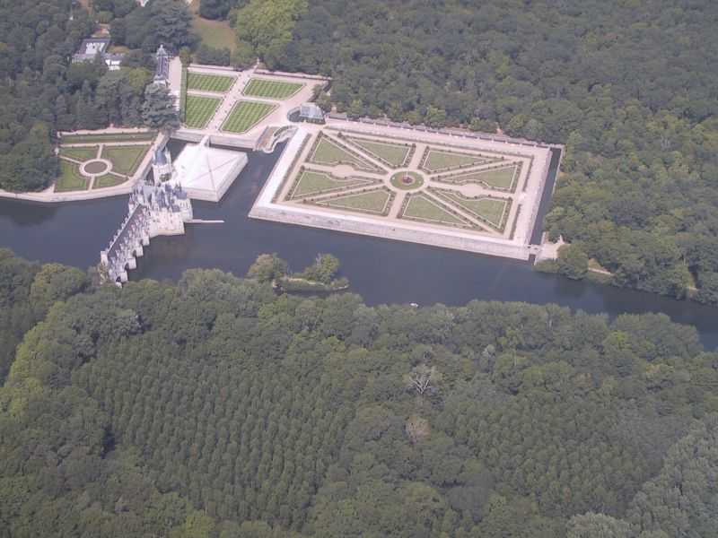 chateaux_loire_et_la_ferte_alais12.jpg