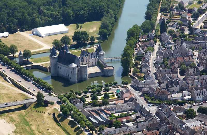 chateaux_loire_et_la_ferte_alais49.jpg